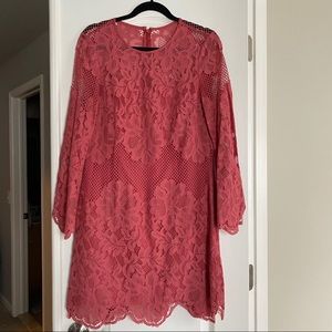 Donna Morgan Lace Dress